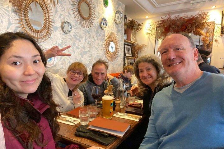 究極のパリプライベートツアー：50以上の名所、コーヒー、そしてフランス語式ランチ