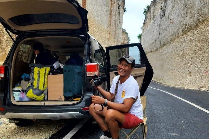 Private Custom Tour with Local Driver 10 Hours