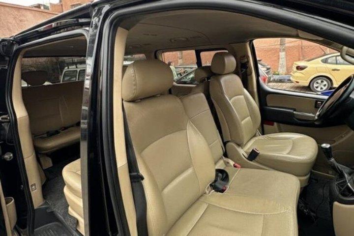 Private Marrakech Airport Transfer VIP Minivan H1