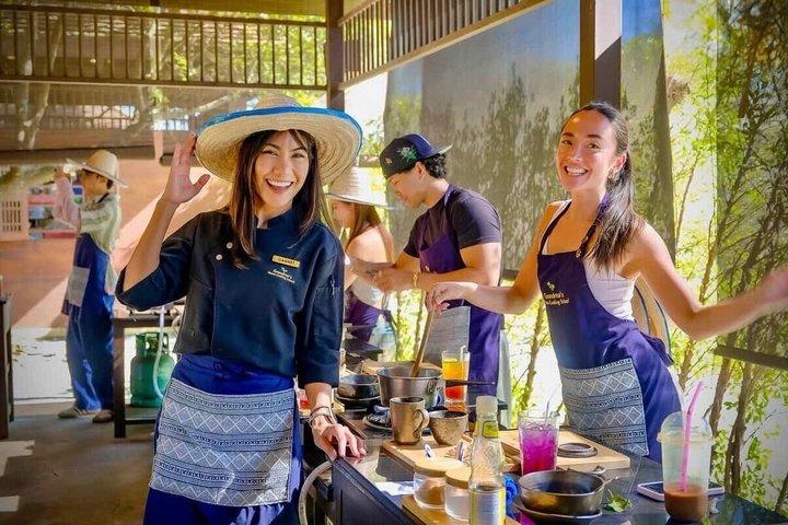 Morning Thai Cooking with Grandma - Market Visit & Farm Tour