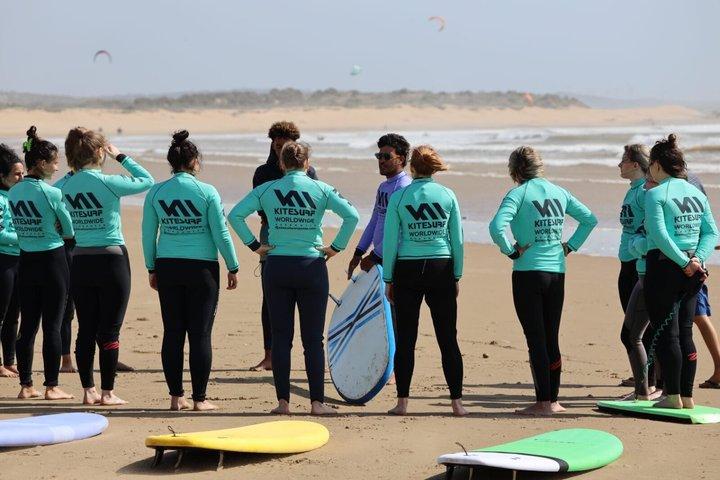 Essaouira: Surf Coaching with 2 Sessions and Equipment