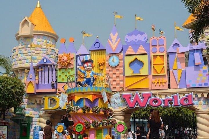 ドリームワールドバンコク 無制限乗り物とビュッフェランチ