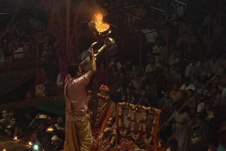 Varanasi: 2 Days Varanasi & Sarnath Tour 4-star Hotel Stay