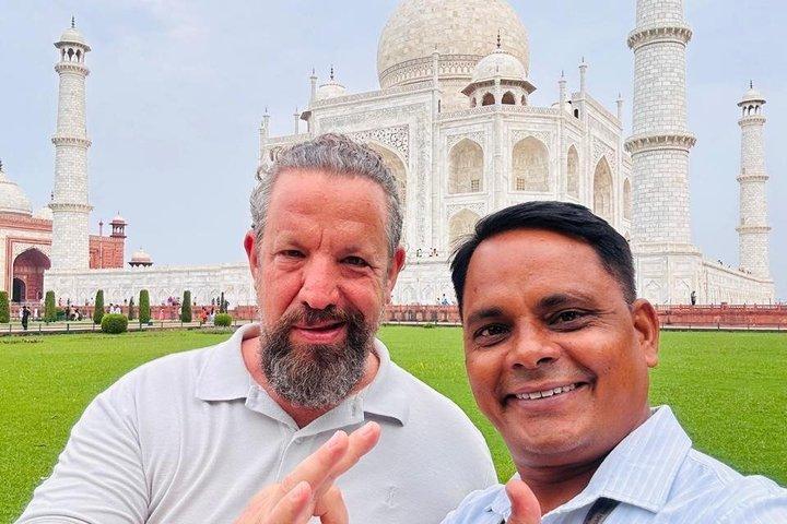 プライベートアグラツアー： タージ・マハル、ベビー・タージ＆デリーから車でランチ
