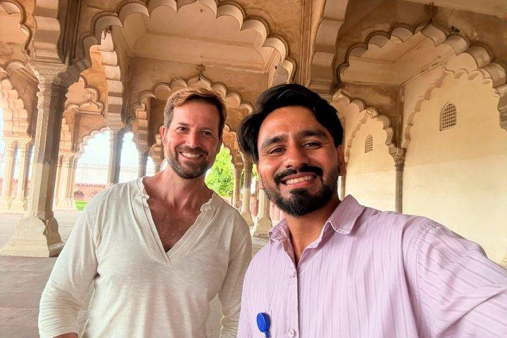 プライベートアグラツアー： タージ・マハル、ベビー・タージ＆デリーから車でランチ