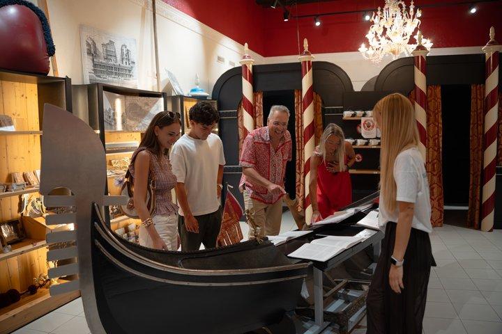 Venedig Basilika Dogepaladset Gondol og Historiegalleri