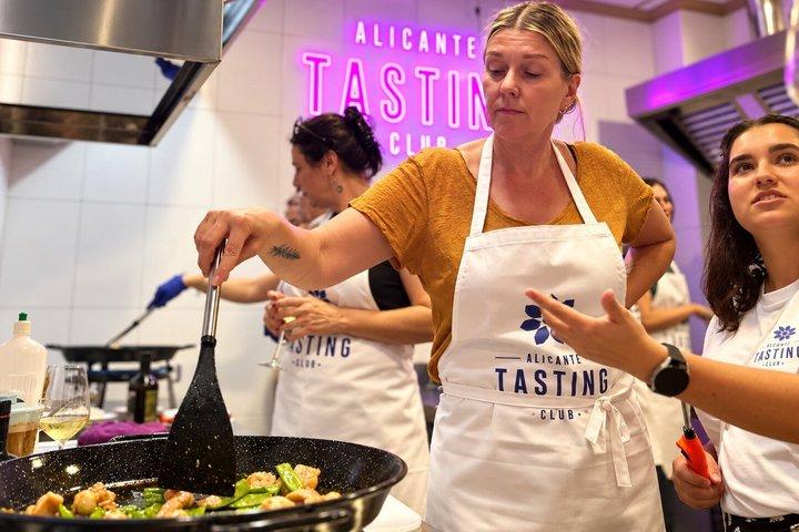 Restauranter i nærheden af Alicante Paella Cooking Class, Tapas, Drinks & Central Market