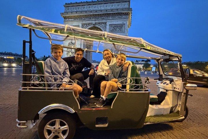 Visite privée de 3 heures à Paris en Tuk Tuk électrique
