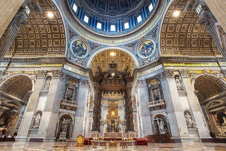 SKIP LINE Vatican Museums, Sistine Chapel & St. Peter's with Dome