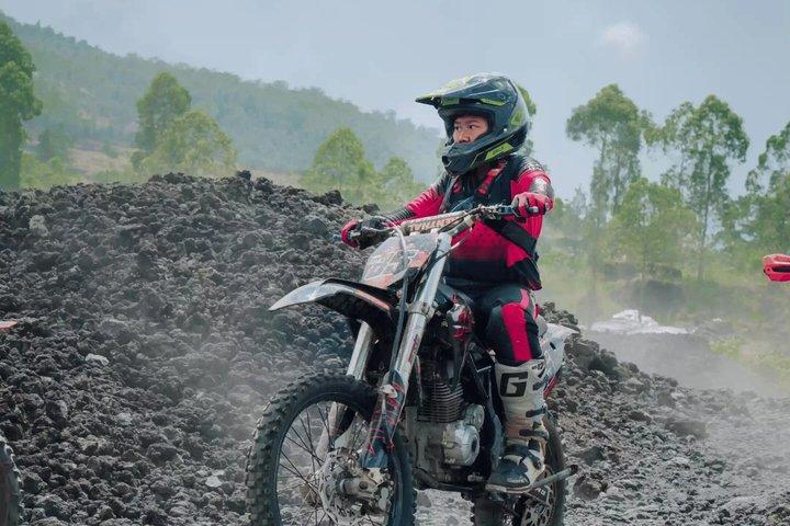 バリ・キンタマニ・ブラックラバ・ダートバイクアドベンチャー
