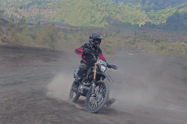 バリ・キンタマニ・ブラックラバ・ダートバイクアドベンチャー
