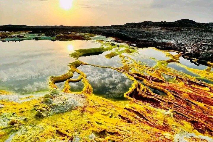 10 Day South Omo Tribes & Danakil Depression Expedition