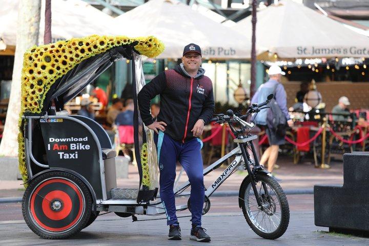1 Hour Private Amsterdam Rickshaw Tour