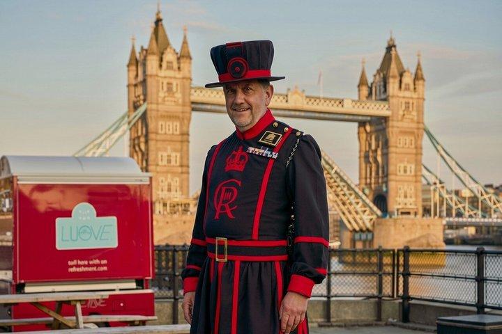 ロンドン塔 VIP アフアワーズアクセスとキーの儀式