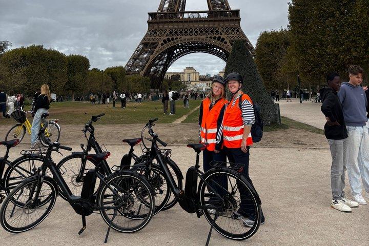 E-Bike パリツアー 2.5時間