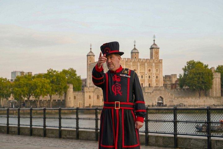 ロンドン塔 VIP アフアワーズアクセスとキーの儀式