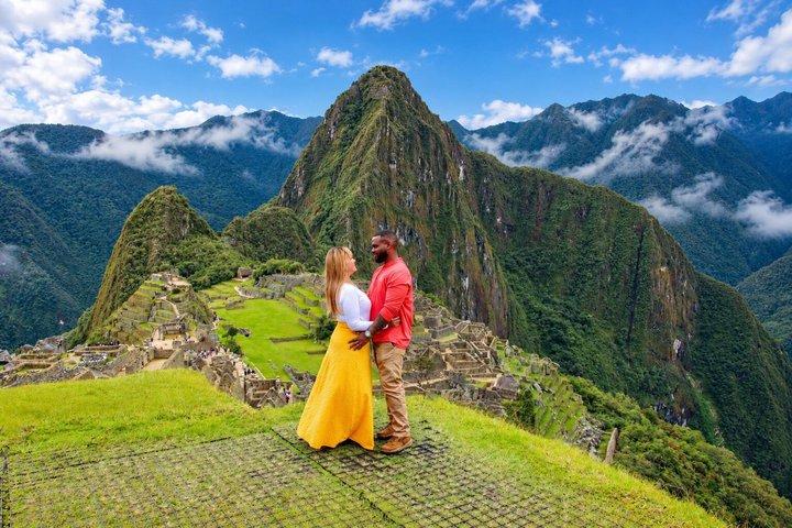 2-dagars tur: Sacred Valley och Machu Picchu med tåg från Cusco