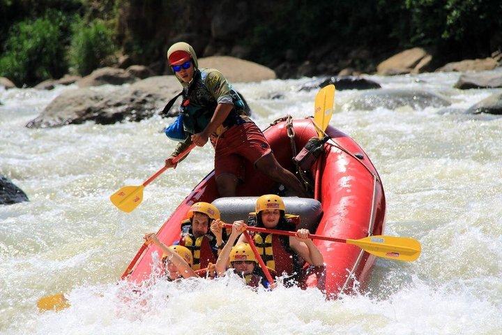 Savegre River Rafting Class II-III from Manuel Antonio