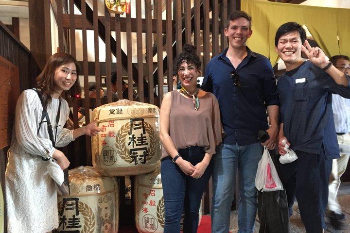 京都酒蔵体験：プライベート酒蔵ツアーと内部アクセス