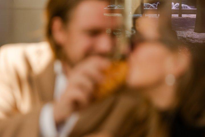 エッフェル塔、リュクサンブール、またはセーヌ川でのプライベートパリ写真撮影