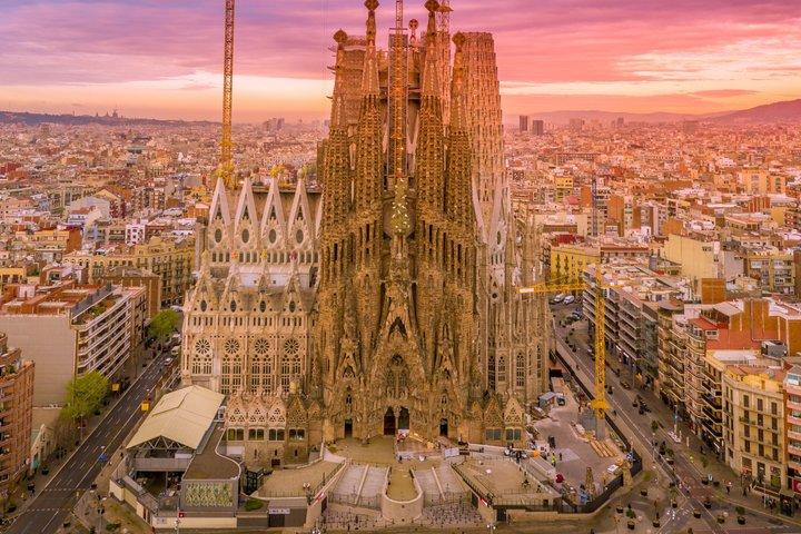Barcelona in 1 dag: Sagrada Familia, Park Guell, oude binnenstad en ophalen
