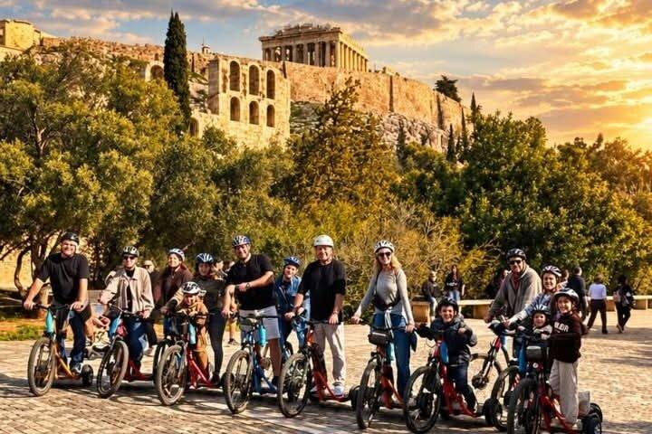 古代アテネのEバイクトライクツアー