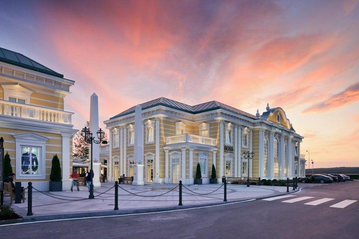 Transfert privé de luxe de Vienne à Parndorf Outlet