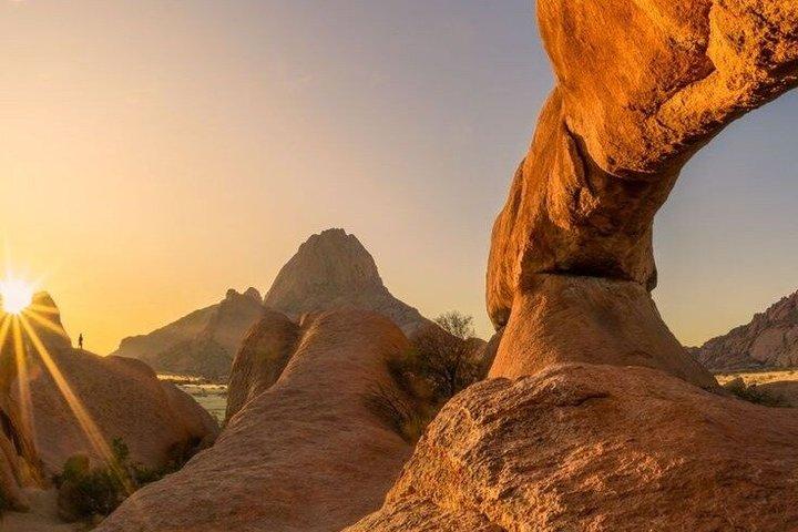 06 Días Etosha-Spitzkoppen-Swakopmund y Sossusvlei
