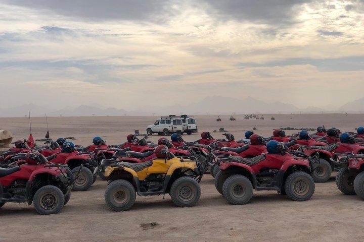 3時間ATV砂漠クアッドバイクサファリ、エルハダの日の出と日没