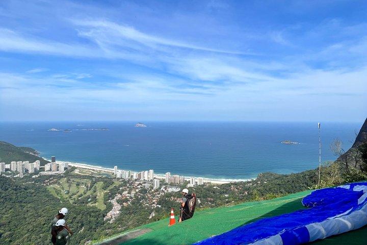 Fly over Rio de Janeiro Paragliding or Gliding Experience