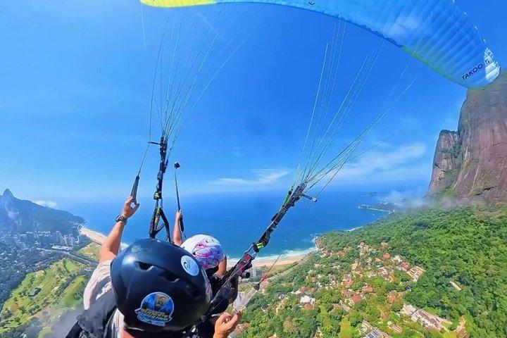 Fly over Rio de Janeiro Paragliding or Gliding Experience