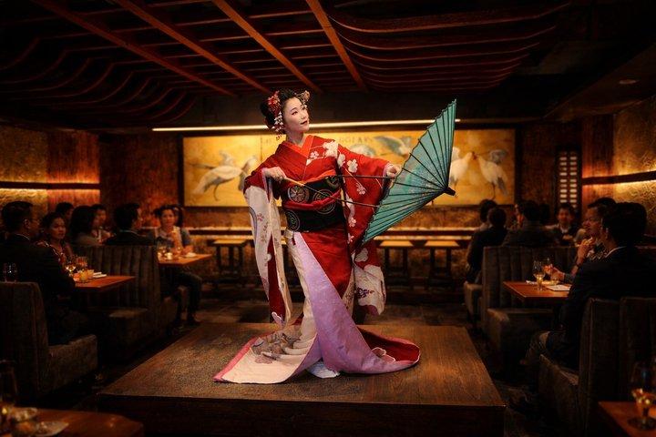 京都芸者舞踊芸術日本舞踊ショーワークショップと写真