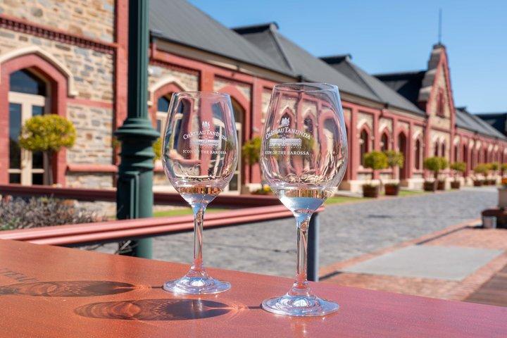 Premium Barossa Small Group Tour: Wine tasting, Lunch & Chocolate