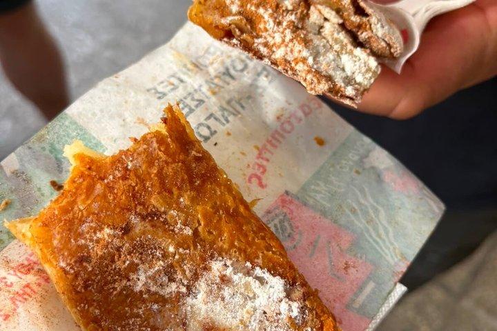 アテネで空腹？地元民のようにストリートフードを食べる