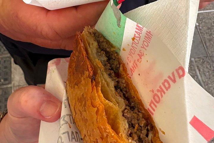 アテネで空腹？地元民のようにストリートフードを食べる