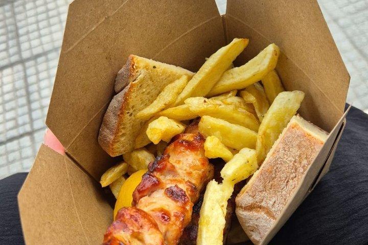アテネで空腹？地元民のようにストリートフードを食べる