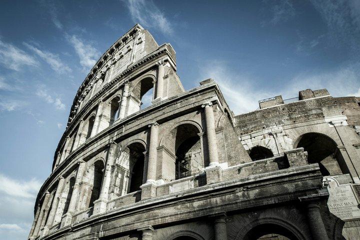 Tour e Coliseu da Arena de Roma e Realidade Virtual Domus Aurea