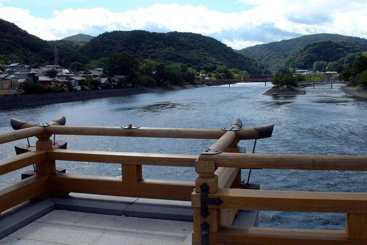 宇治ウォーキングツアー：平等院と茶道体験（京都から）