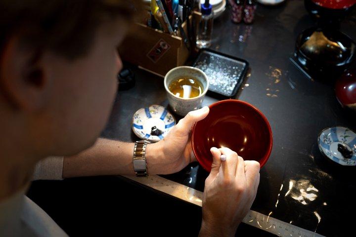 Tokyo Gold Lacquer Maki-e Workshop with Optional Edo Ukiyo-e Walk