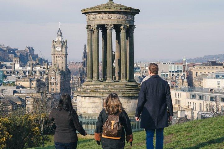 Edinburgh Private Custom Walking Tour - Highlights & Hidden Gems
