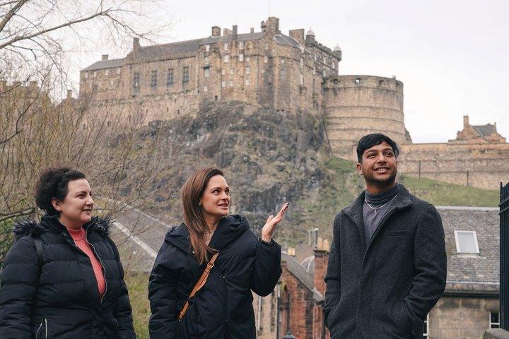 Edinburgh Private Custom Walking Tour - Highlights & Hidden Gems