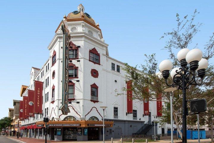 サンディエゴ・ガスランプ歴史と建築ウォーキングツアー