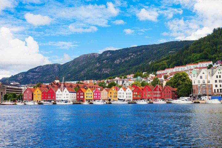 Hallo Bergen: Privé 2-Uur Introductiewandeling door de stad met lokale gids