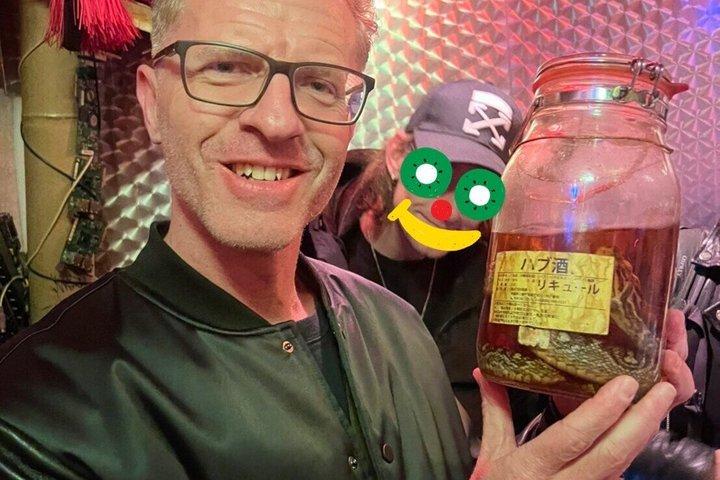 新宿ナイトアフターダーク：プライベートナイトウォークツアー
