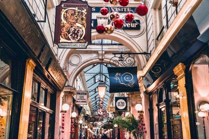 Paris : Passages secrets et visite du musée du Louvre