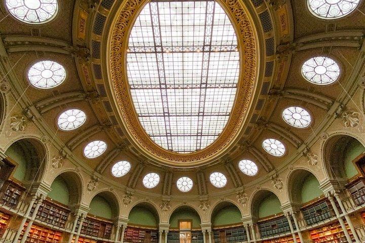 Paris : Passages secrets et visite du musée du Louvre