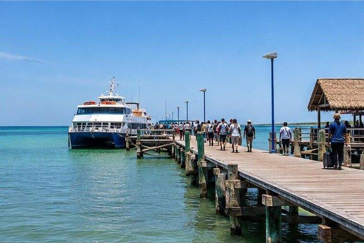 Direct Transfer from Playa del Carmen to Chiquilá