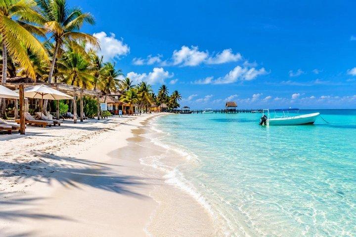 Direct Transfer from Playa del Carmen to Chiquilá