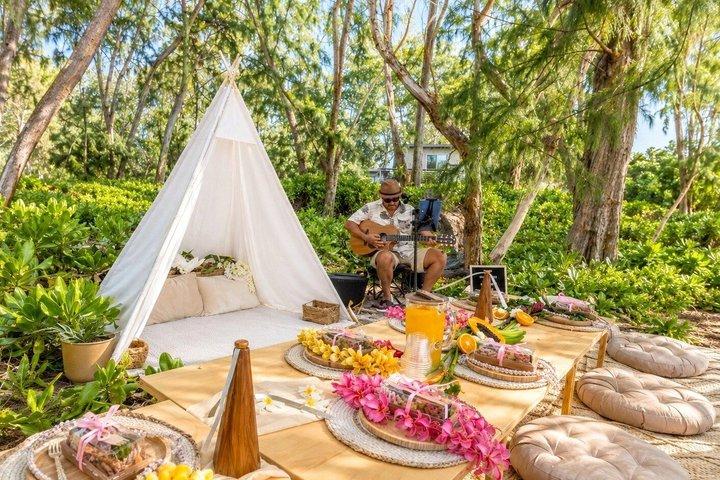 Privat luksus strandpiknik nær Waikiki – solnedgang og forlovelser