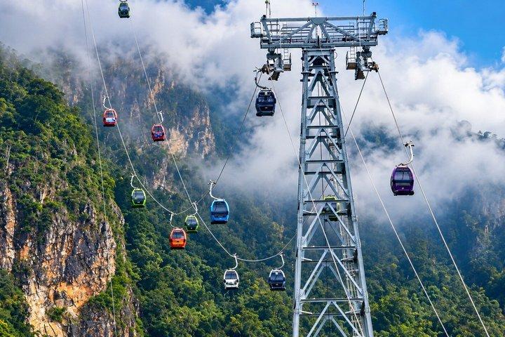 Langkawi Shore Tour with Cable Car Tickets and Local Driver-Guide